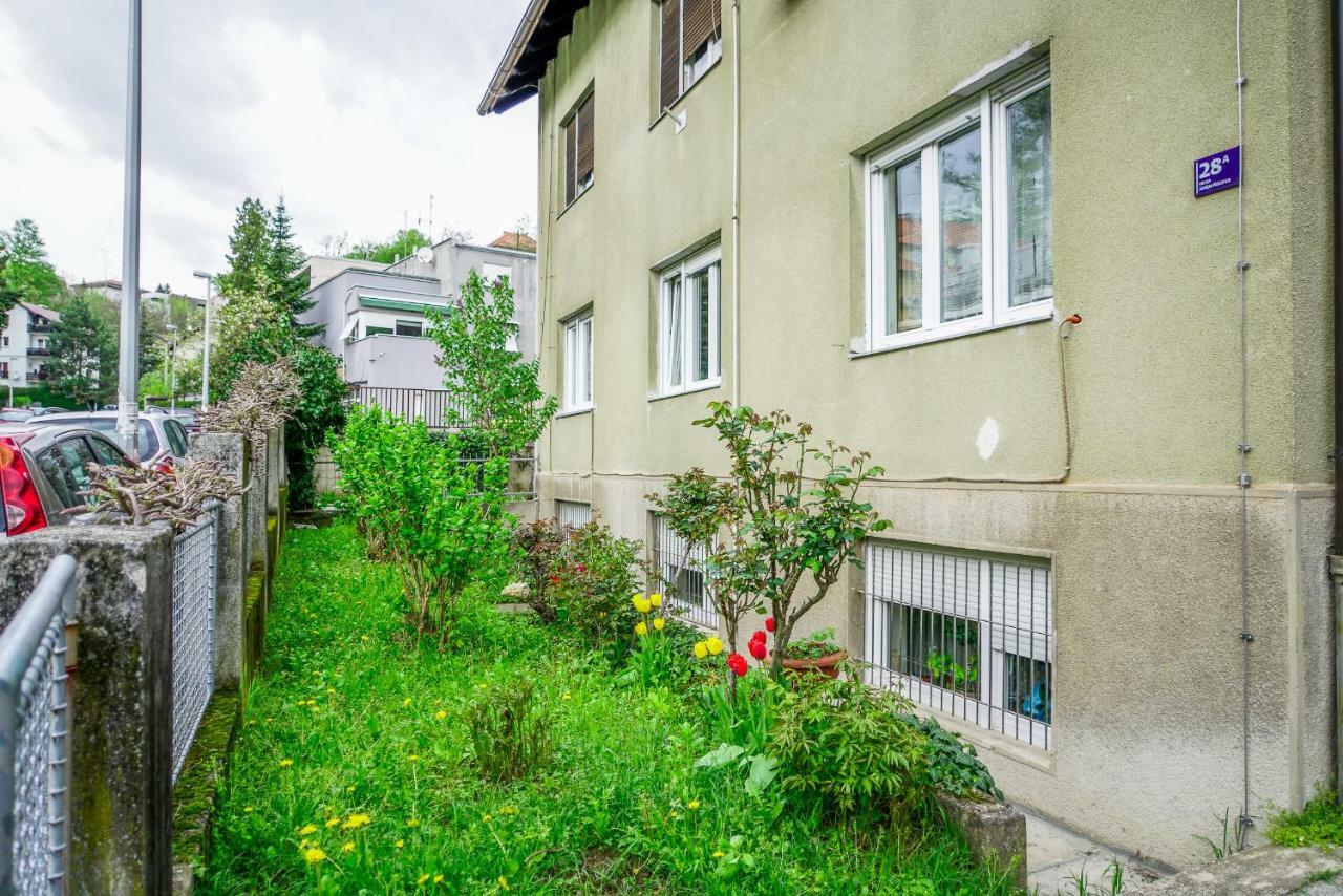 Yellow Bike Apartment Zagreb Ngoại thất bức ảnh