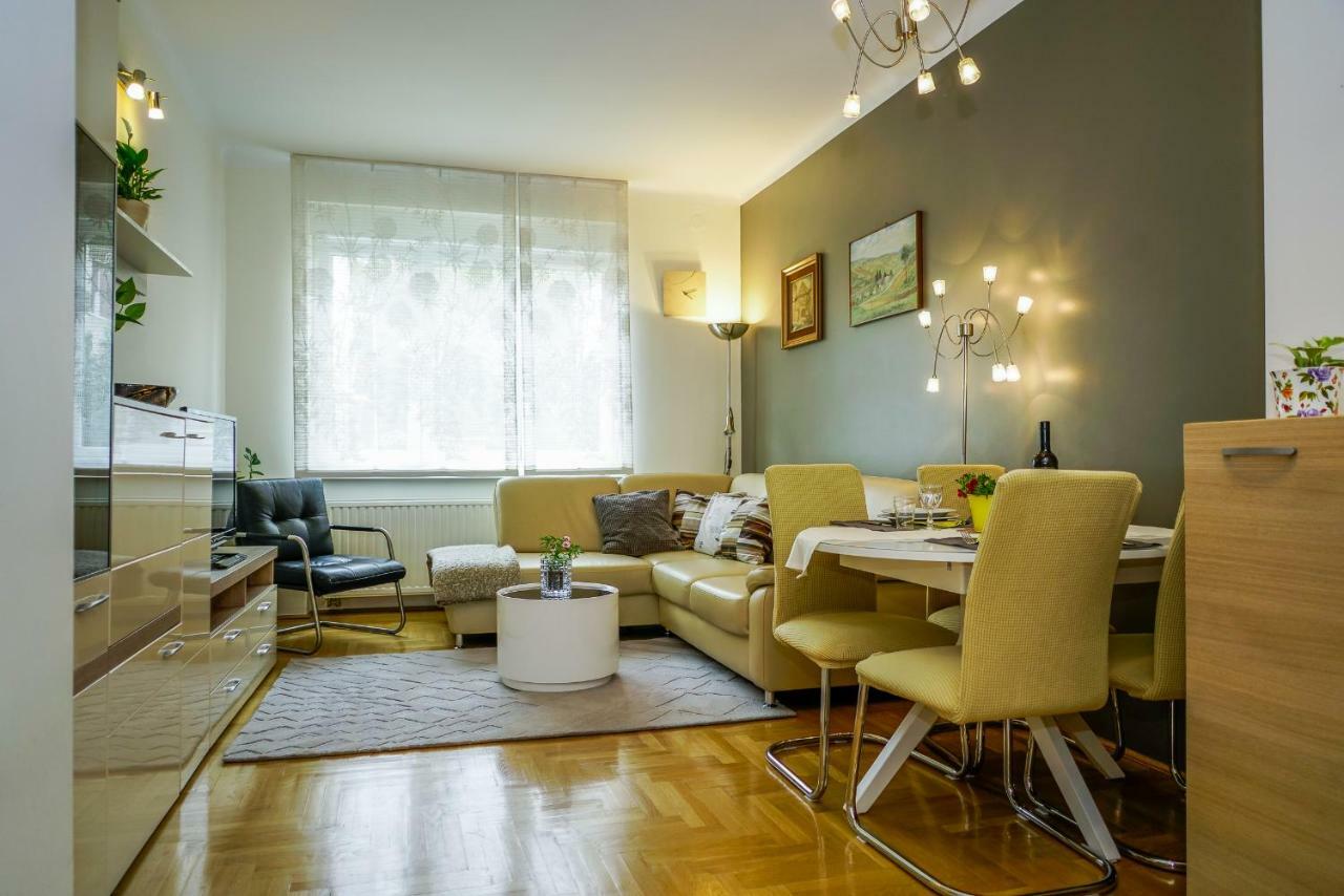 Yellow Bike Apartment Zagreb Ngoại thất bức ảnh